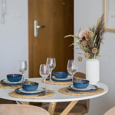 Stylish Glam Przedpole In By Renters * Warsaw