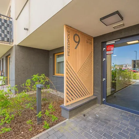 Stylish Glam Przedpole In By Renters 아파트 *